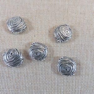 Perles gravé spirale argenté 15mm en métal – lot de 5
