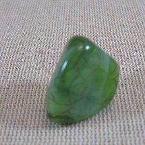 Grosse perle en résine verte effet Jade 23mm