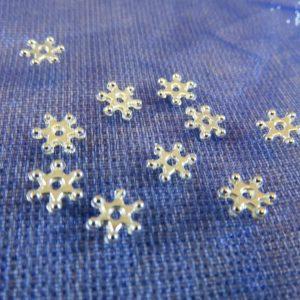 Perles flocon de neige étoile 6mm argenté – lot de 20