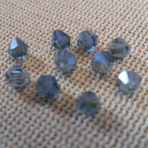Perles de verre bicône bleu facetté 4mm – lot de 20