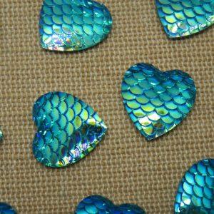 Cabochons cœur écaille sirène dragon poisson 12mm résine – lot de 10
