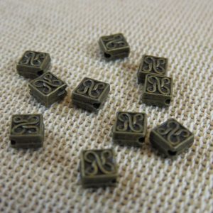 Perles losange celtique bronze ancien 5mm – lot de 10