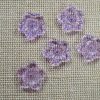 Perles fleur violet en verre 12mm gravure pétale - lot de 5
