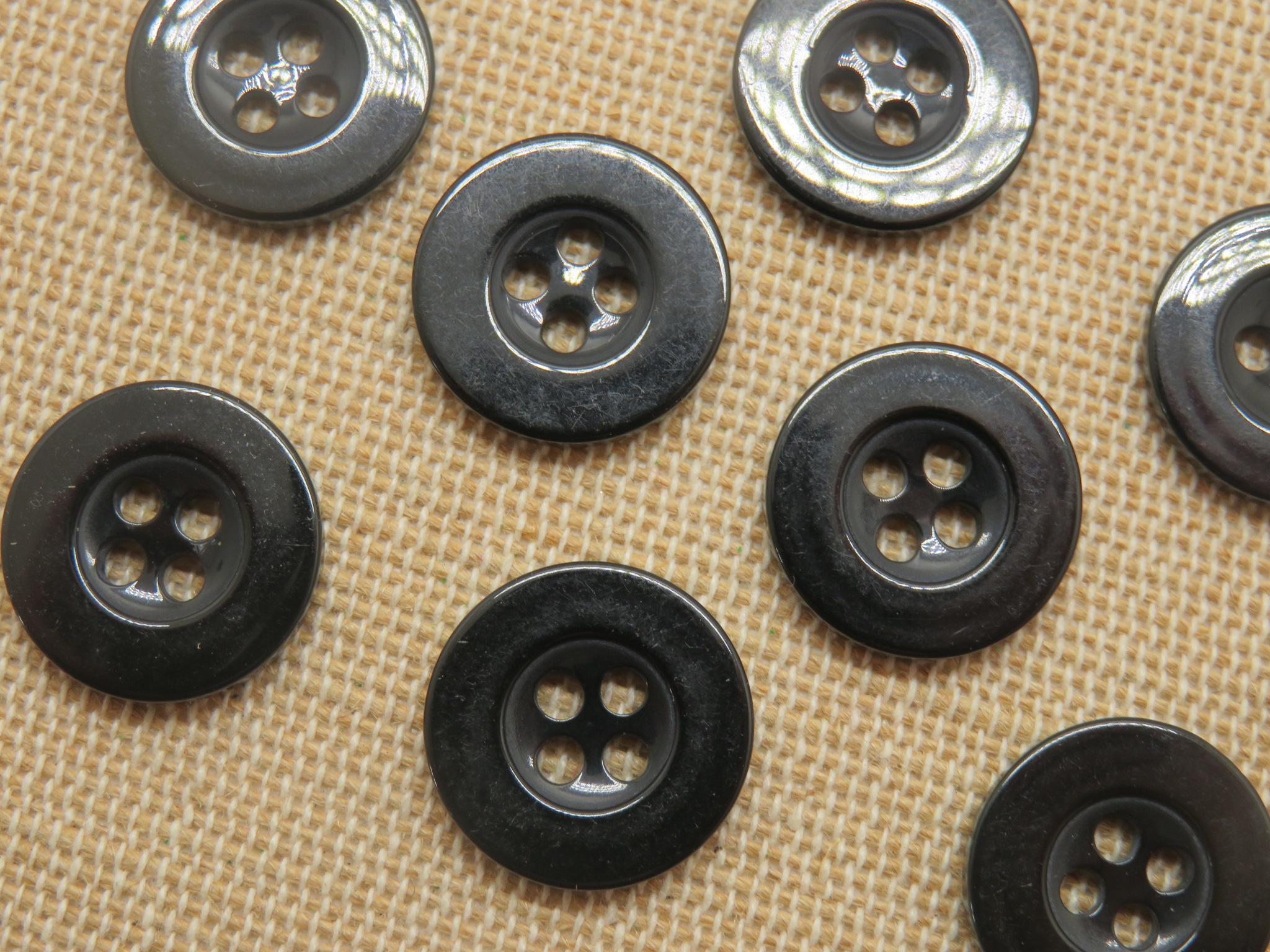Boutons noir 15mm rond bouton de couture - lot de 15