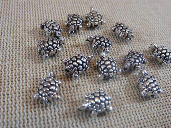Perles tortue 3D argenté 10mm en métal