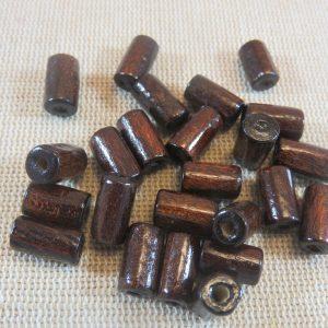Perles tube en bois marron colonne 10x6mm – lot de 25