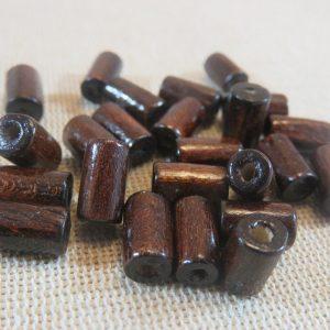 Perles tube en bois marron colonne 10x6mm – lot de 25
