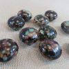 Perles ronde aplatie marron tacheté 17mm en acrylique - lot de 10