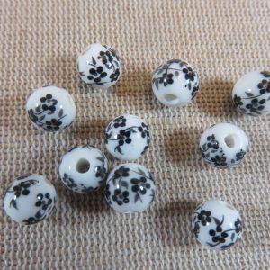 Perles céramique fleur noir 8mm ronde – lot de 10