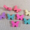 Perles papillon en bois multicolore 25x19mm - lot de 10