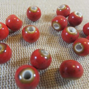 Perles en céramique rouge 8mm ronde – lot de 10