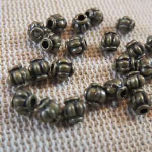 Perles lanterne bronze 4mm intercalaire – lot de 15