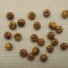 Perles en bois pin marron clair 8mm