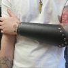 Brassard manchette avant-bras noir cosplay, Viking, Punk, Médiéval