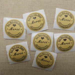 Étiquettes autocollante Merci Fait Main avec Amour stickers rond 25mm – lot de 25
