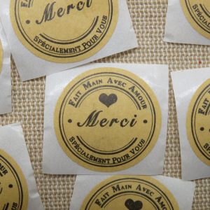 Étiquettes autocollante Merci Fait Main avec Amour stickers rond 25mm – lot de 25