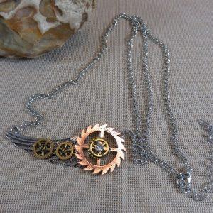 Collier Steampunk aile d’ange et engrenages – bijoux femme