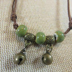 Bracelet Bohème vert perles céramique et clochette – bijoux femme