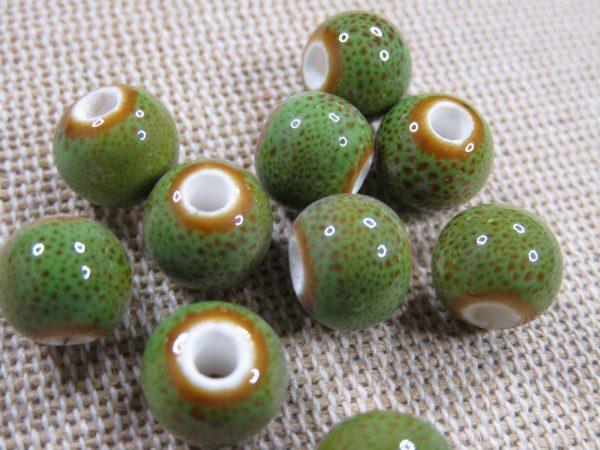 Perles céramique verte 8mm ronde
