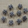 Perles fleur métallisé 10mm en acrylique - lot de 10