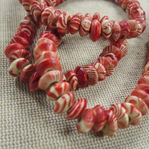 Perles abaque en bois zébré rouge 8mm – lot de 15