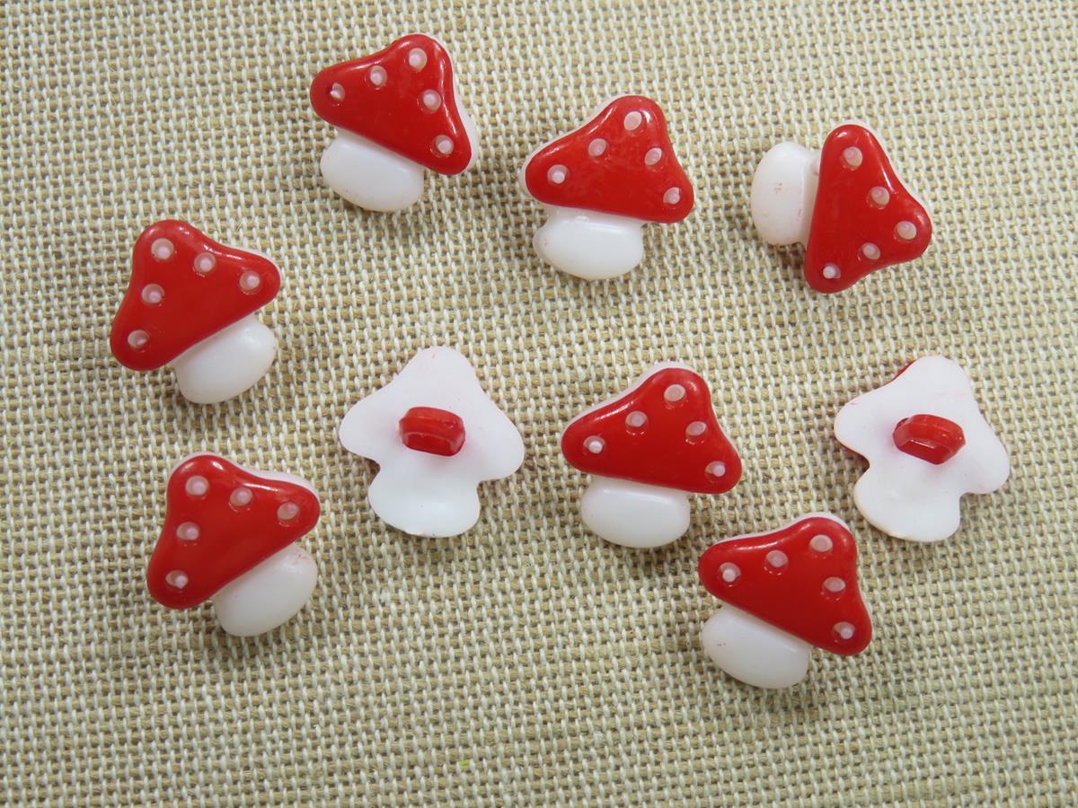 boutons champignon rouge, boutons de couture acrylique, boutons forestier, boutons 15mm, boutons à anneaux, bouton à coudre, boutons layette