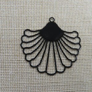 Pendentif éventail noir filigrané en métal, création bijoux DIY
