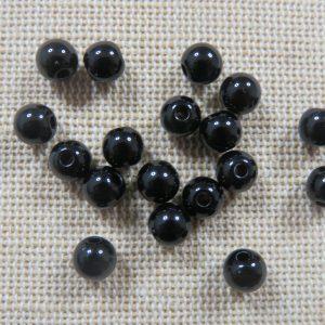 Perles noir 6mm acrylique pour bijoux – lot de 25