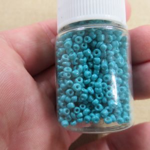 Perles de rocaille bleu turquoise 2mm en verre