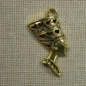 Pendentif Néfertiti doré 40mm, Grand pendentif reine d’Égypte