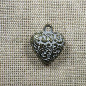 Pendentif coeur rétro bronze gravé arabesque 20mm métal plein