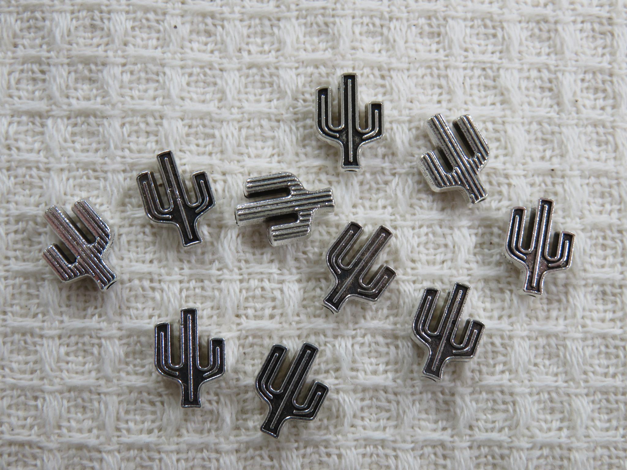 Perles cactus argenté 10mm en métal