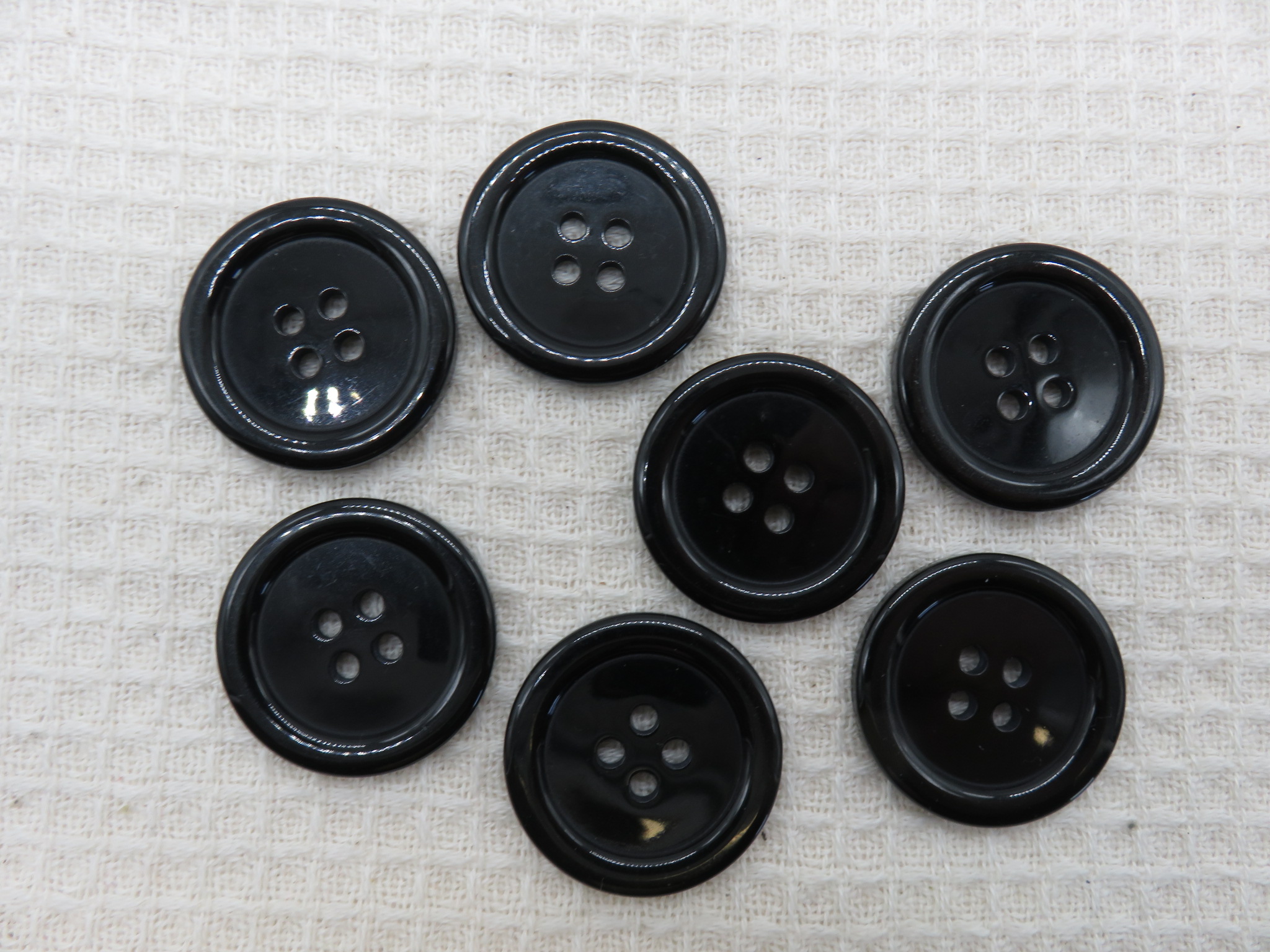 Grand boutons rond noir 30mm, ensemble de 7 bouton de couture