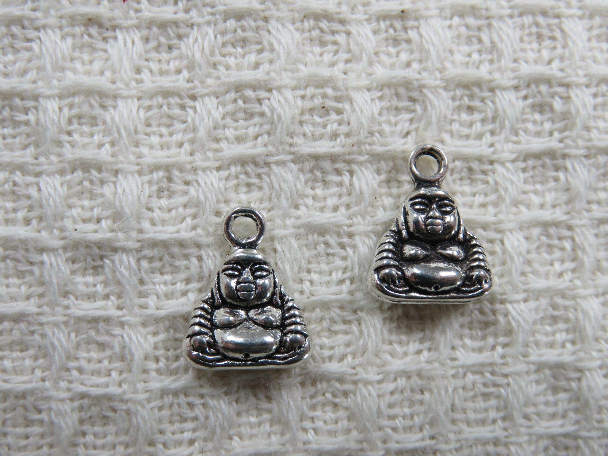 Breloques Bouddha 3D argenté pendentif en métal